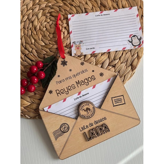 Sobre de madera con carta para los Reyes Magos